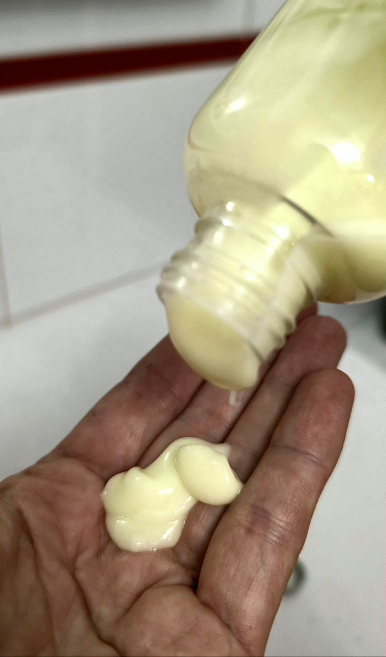 Шампунь для волосся "Ніжний дотик"